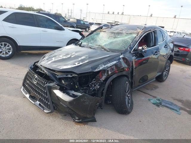 2T2GGCEZ5RC042617 Lexus Nx 350 Premium