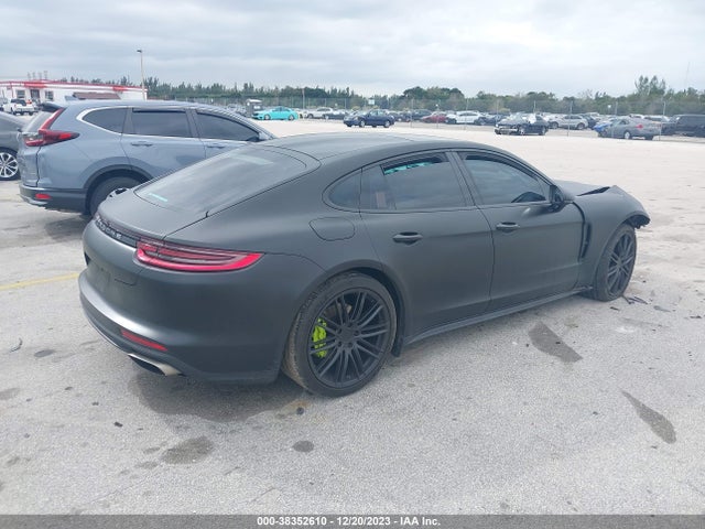 2017 PORSCHE PANAMERA WP0AA2A79HL101749 Photo 3