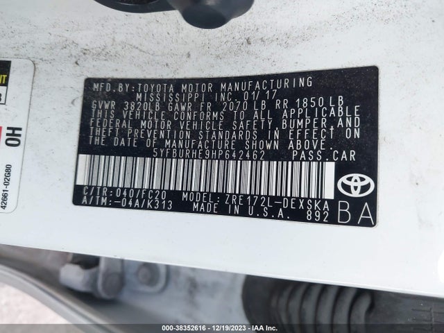Toyota COROLLA SE 2017 5YFBURHE9HP642462 Image 9
