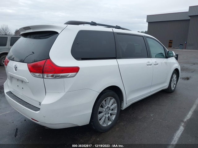Toyota Sienna Xle 7 Passenger 2014 5TDDK3DC0ES077487 Image 4