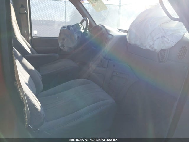 1997 CHEVROLET ASTRO PASSENGER LS CMI VIN: 1GNDM19W0VB142466