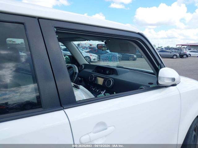 JTLZE4FE0EJ055606 Scion XB