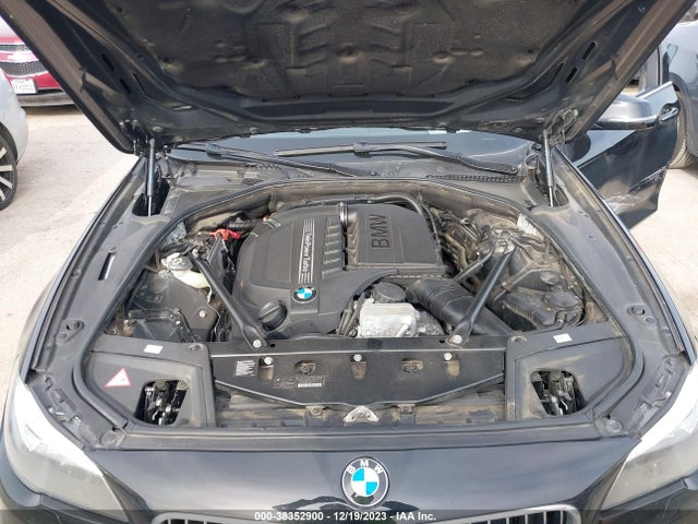 BMW 535i 2014 WBA5B1C59ED477486 Image 10