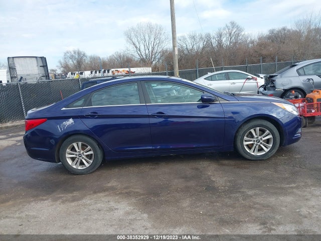 2013 HYUNDAI SONATA GLS VIN: 5NPEB4AC2DH753263