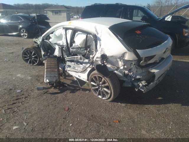 JM1BPAKL2M1331406 Mazda Mazda3 Select