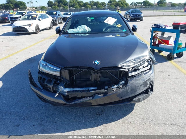 BMW 540I 2023 WBA53BJ06PWY06386 Image 12