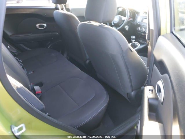 KIA Soul 2015 KNDJN2A26F7765103 Image 8