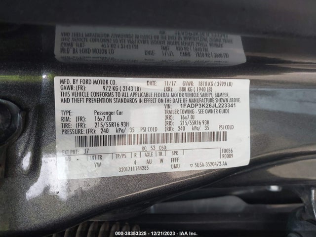 2018 FORD FOCUS SE VIN: 1FADP3K26JL223341