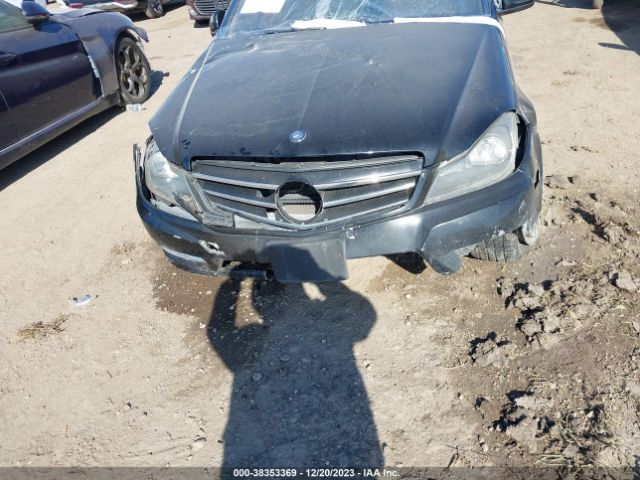 WDDGF4HB9EA929489 Mercedes-Benz C 250 Luxury/sport