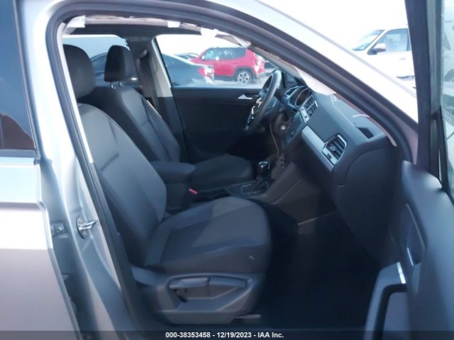 2020 VOLKSWAGEN TIGUAN 3VV1B7AX8LM116665 Photo 4