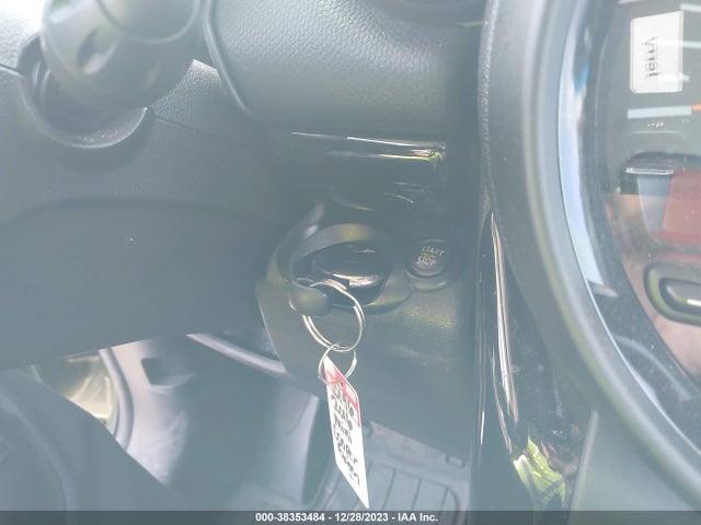 2016 MINI COUNTRYMAN WMWZB3C50GWR46856 Photo 10