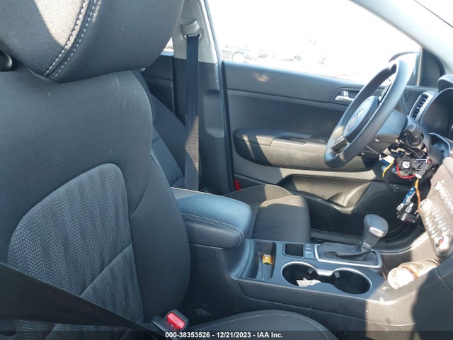 KIA Sportage Lx 2022 KNDPMCAC7N7954126 Image 5
