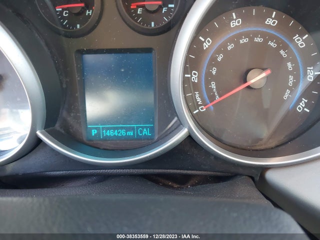 2014 CHEVROLET CRUZE 1LT AUTO VIN: 1G1PC5SB7E7165603