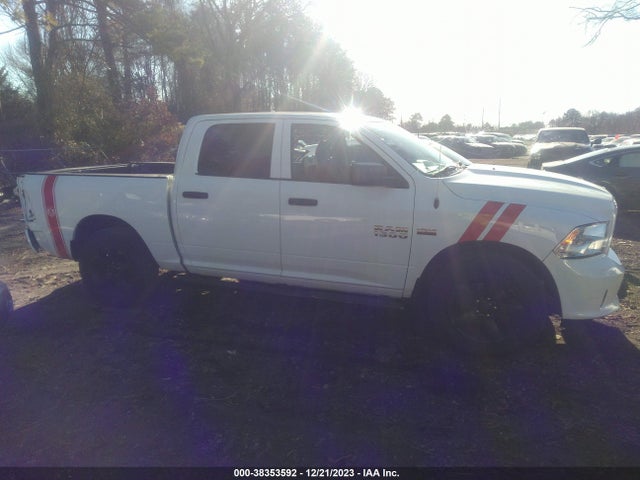 2016 RAM 1500 EXPRESS VIN: 1C6RR7KT9GS413876