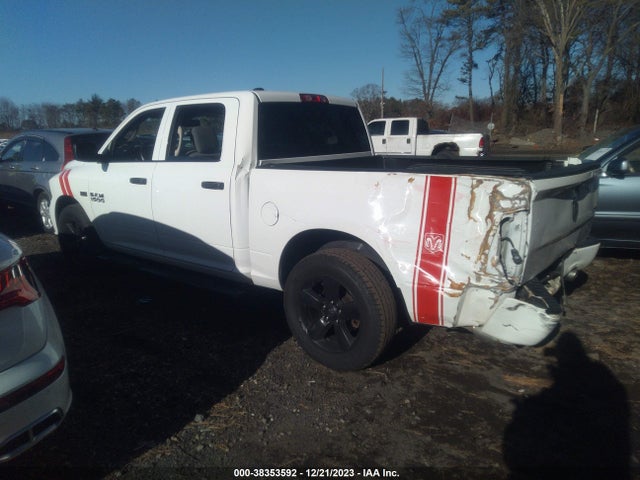 2016 RAM 1500 EXPRESS VIN: 1C6RR7KT9GS413876