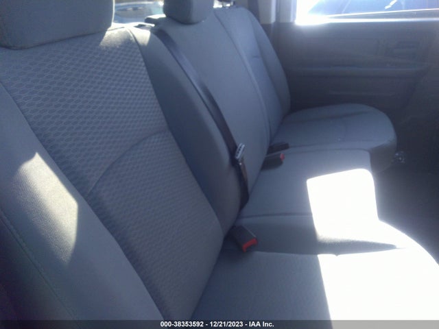 2016 RAM 1500 EXPRESS VIN: 1C6RR7KT9GS413876