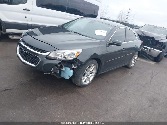 Chevrolet MALIBU 1LT 2015 1G11C5SL0FF182961 Image 2