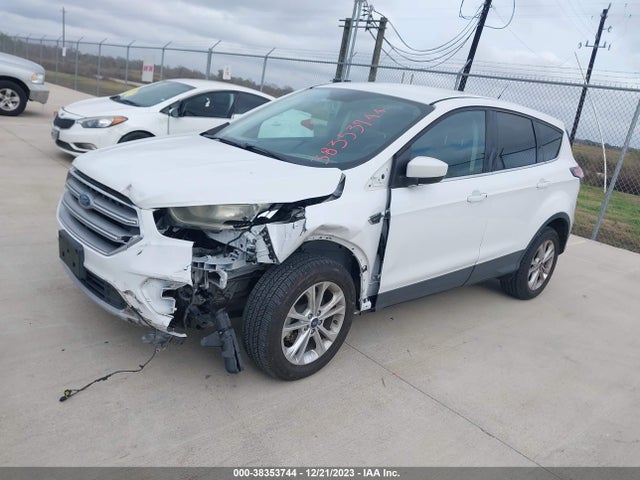 Ford ESCAPE SE 2017 1FMCU0GD0HUB30533 Image 2