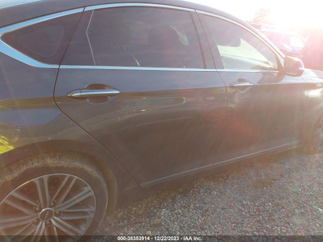 Genesis G80 3.8 2018 KMHGN4JEXJU248845 Image 14