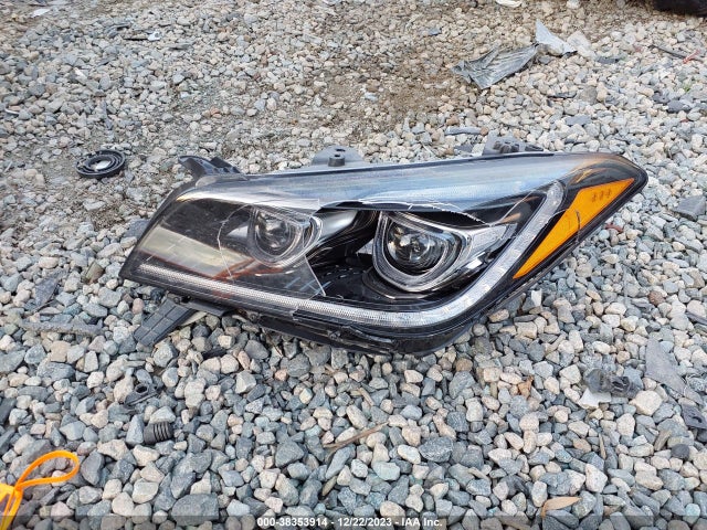 Genesis G80 3.8 2018 KMHGN4JEXJU248845 Image 12