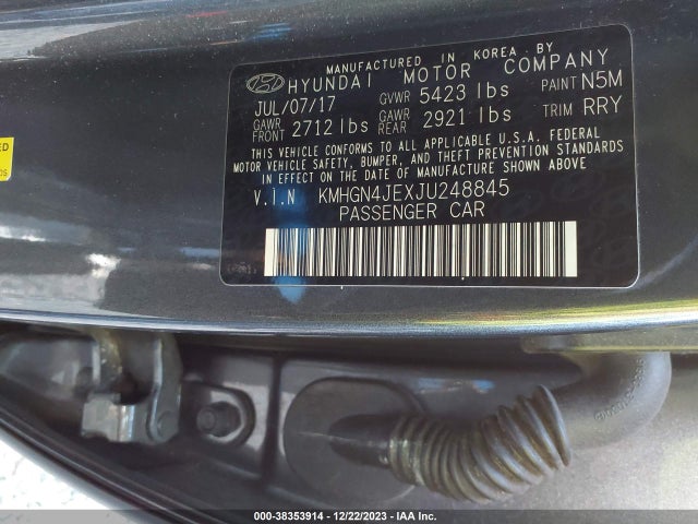 Genesis G80 3.8 2018 KMHGN4JEXJU248845 Image 9