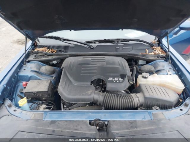 2C3CDZJG7NH143584 Dodge Challenger Gt