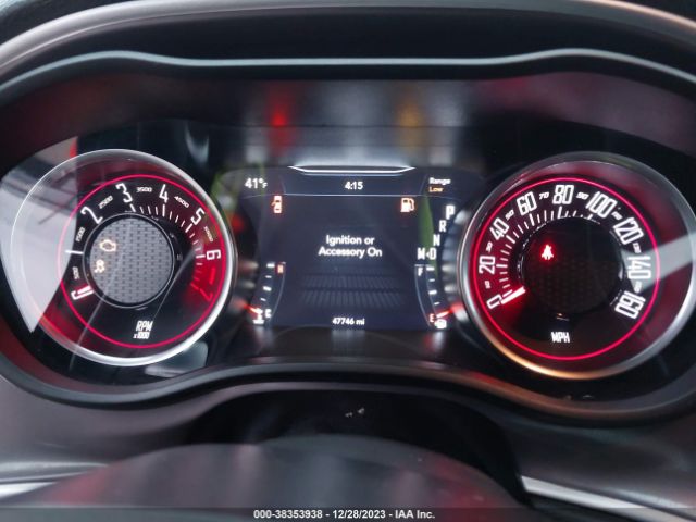 2C3CDZJG7NH143584 Dodge Challenger Gt