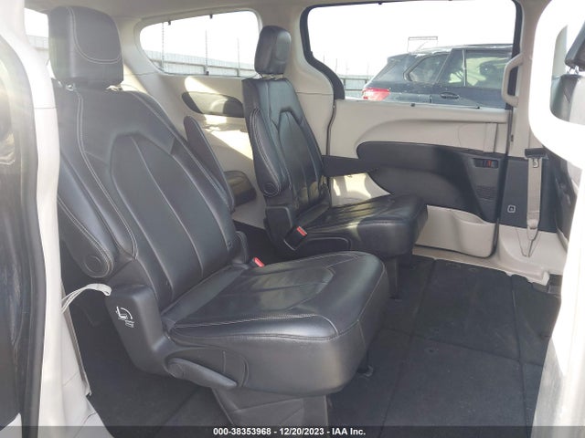 Chrysler Pacifica Touring L 2022 2C4RC1BGXNR215350 Image 8