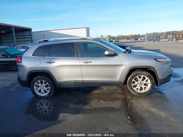 2017 JEEP CHEROKEE LATITUDE 4X4 VIN: 1C4PJMCBXHW615292