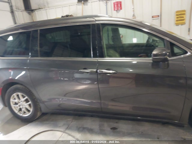 2C4RC1BG8MR574369 Chrysler Pacifica Touring L