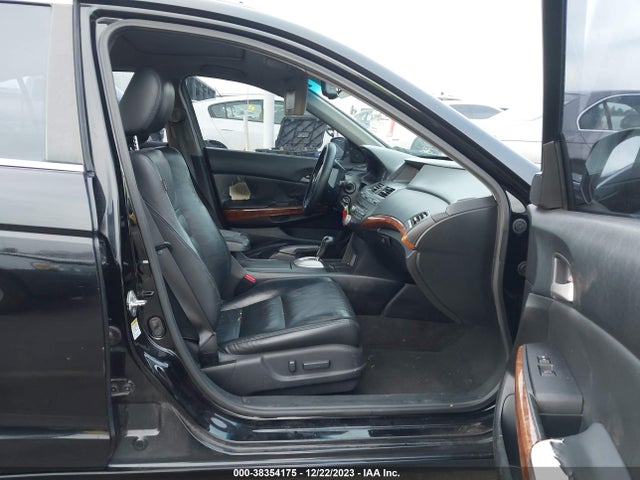 2011 HONDA ACCORD 2.4 EX-L VIN: 1HGCP2F81BA000816