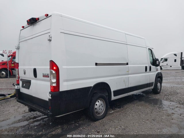 3C6URVJG8KE560284 RAM Promaster 3500 Cargo Van High Roof 159 Wb Ext