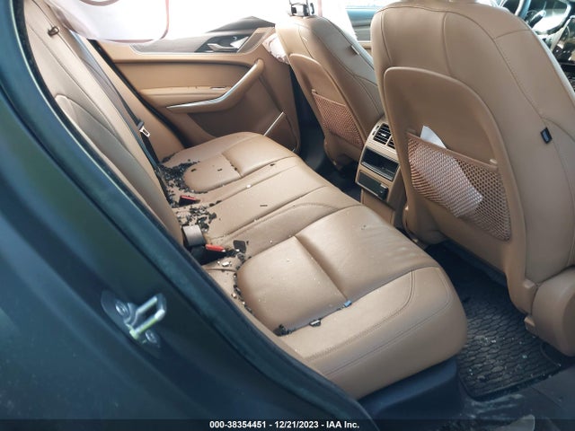 2022 JAGUAR F-PACE SADCJ2EX8NA701791 Photo 7