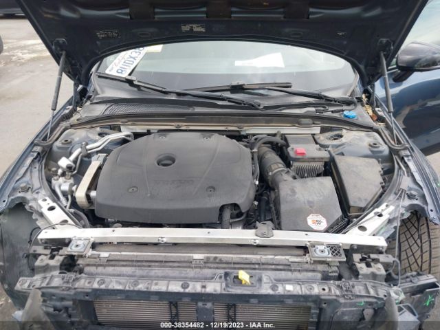2019 VOLVO V60 YV1A22SM3K1330572 Photo 9