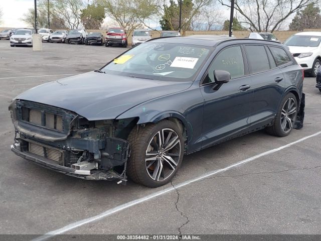2019 VOLVO V60 YV1A22SM3K1330572 Photo 1