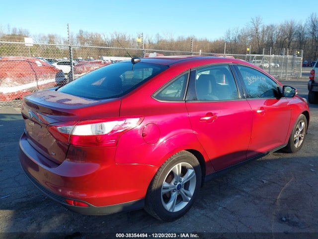 2014 FORD FOCUS SE VIN: 1FADP3F22EL125486