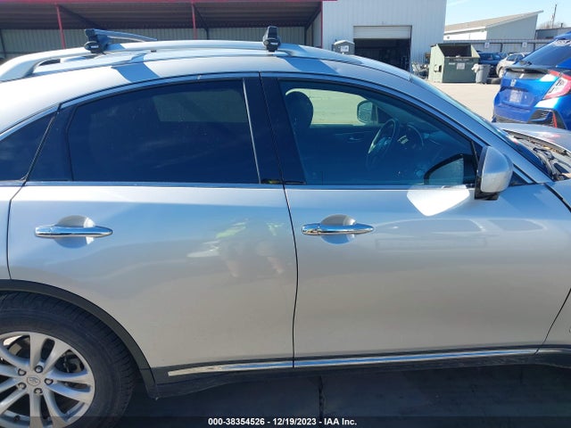 Infiniti QX70 2015 JN8CS1MW7FM483097 Image 14