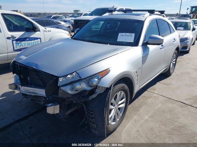 Infiniti QX70 2015 JN8CS1MW7FM483097 Image 2