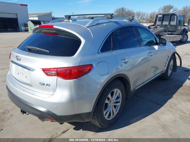 Infiniti QX70 2015 JN8CS1MW7FM483097 Image 4