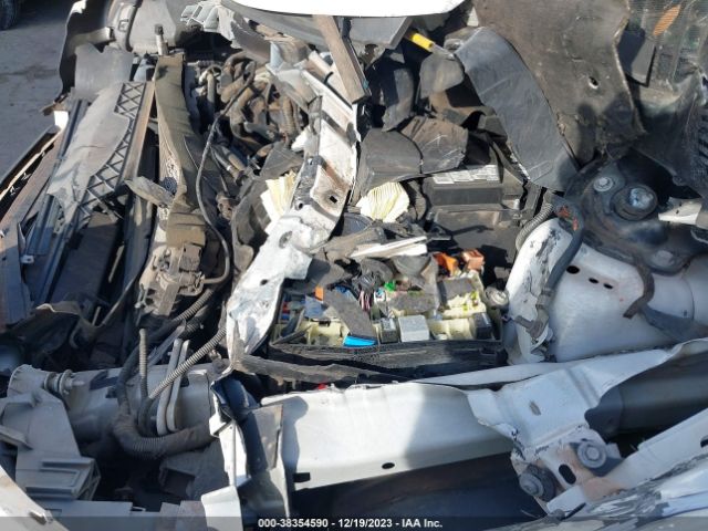 1FMCU0GXXGUA09419 Ford ESCAPE SE