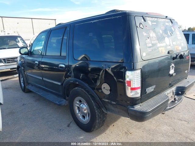 2002 FORD EXPEDITION XLT VIN: 1FMRU15W92LA75937