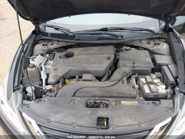 1N4AL3AP2HN326685 Nissan Altima 2.5 S