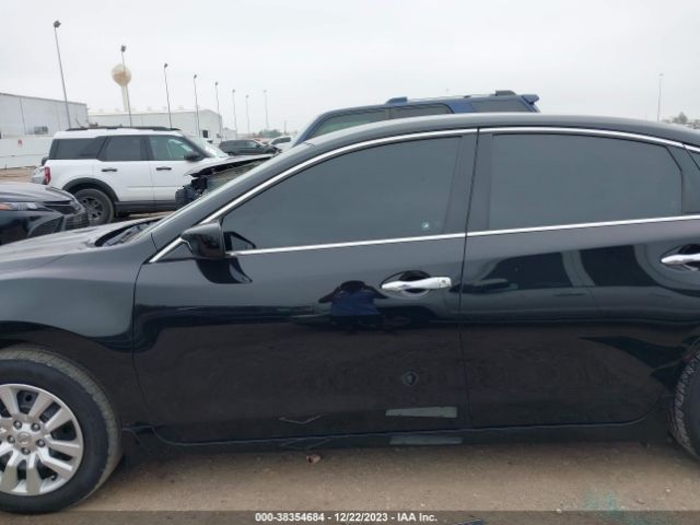 1N4AL3AP2HN326685 Nissan Altima 2.5 S