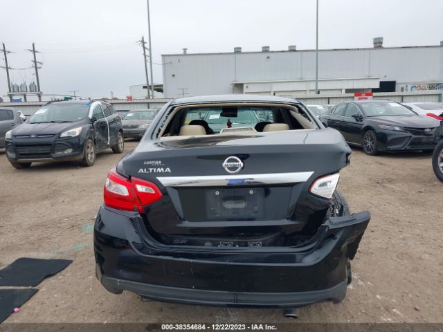 1N4AL3AP2HN326685 Nissan Altima 2.5 S