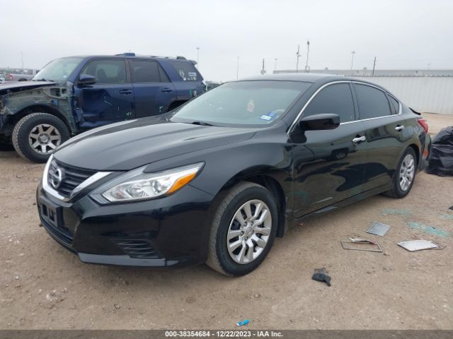 1N4AL3AP2HN326685 Nissan Altima 2.5 S