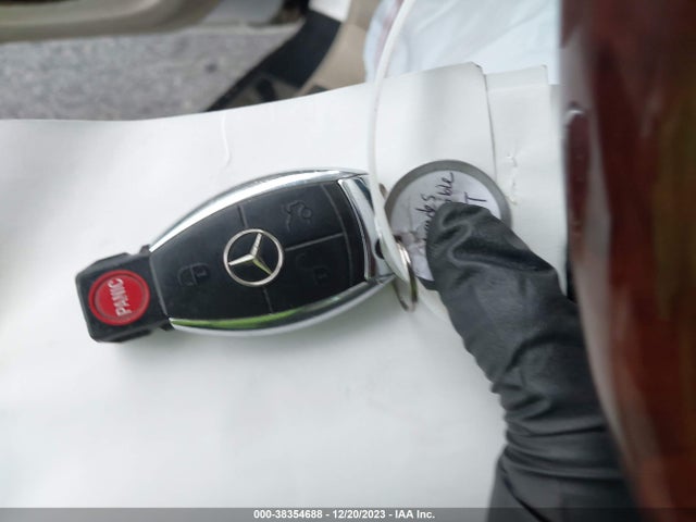2011 MERCEDES-BENZ SL 550 VIN: WDBSK7BA2BF165435