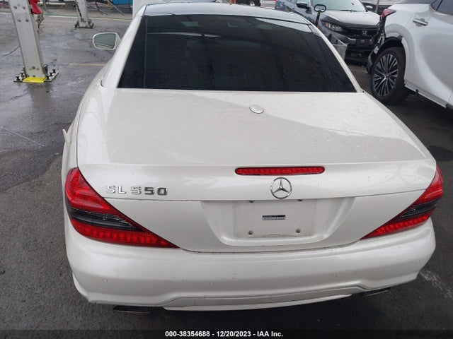 2011 MERCEDES-BENZ SL 550 VIN: WDBSK7BA2BF165435