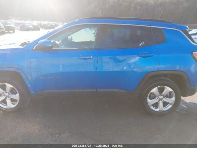 3C4NJDBB9JT326053 Jeep Compass Latitude 4x4
