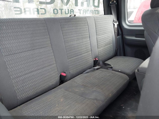2001 FORD F-150 LARIAT/XL/XLT VIN: 2FTRX18W51CA98650