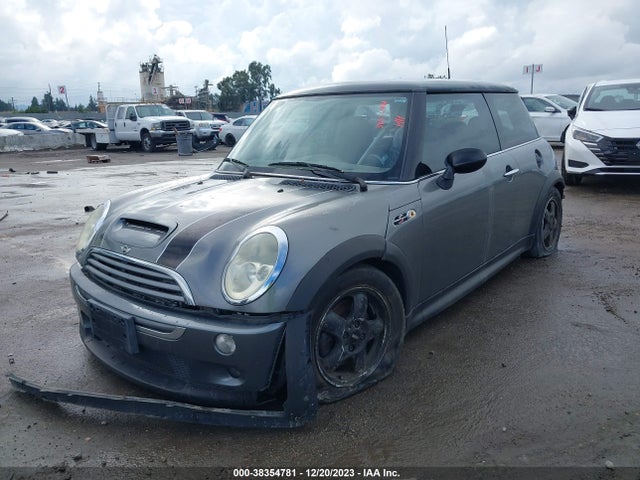 2003 MINI COOPER S WMWRE33463TD67402 Photo 1